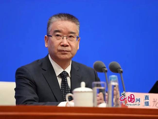 工信部談稀土為何只賣出土的價格：惡性競爭導(dǎo)致