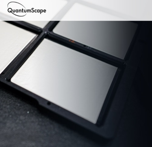 QuantumScape開測首款10層微型固態(tài)電池.jpg
