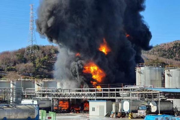 韓國一化工廠發(fā)生火災(zāi) 已致3人死亡4人失聯(lián)