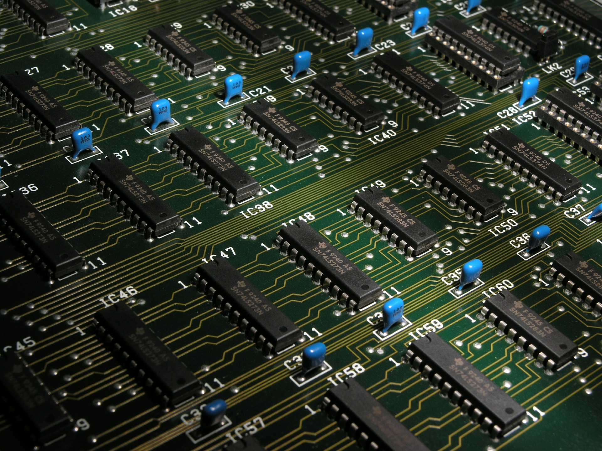 Scrona的技術(shù)可能能夠3D打印從PCB到高分辨率顯示器的任何東西