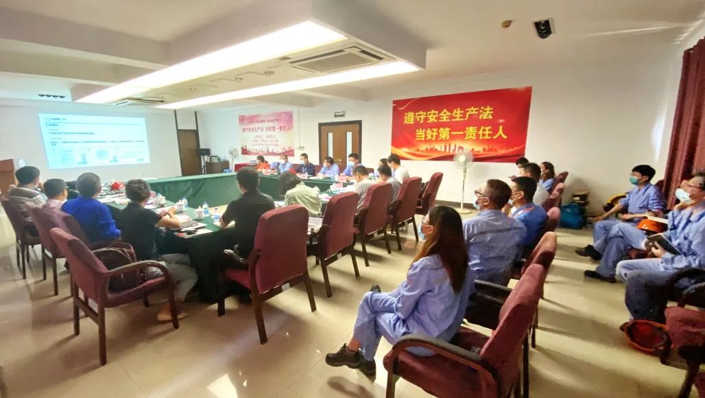 上海試四化學(xué)品有限公司成功取得《安全生產(chǎn)許可證》