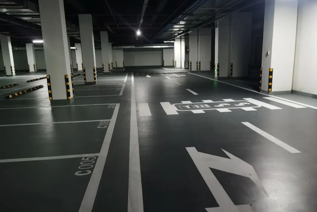 三棵樹植物油聚氨酯地坪助力地下車庫綠色低碳升級